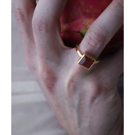 [^ԁFSMA3-2KF002]XNGA^ɃJbgꂽV[vȃVGbgɖڂDXg[OBpbƖڂFʂ̃J[lAgpA茳ɂ肰ȂʂvXĂ܂BCOƂĂÃOƑgݍ킹ĂoX悭gACełBFႢ(SLV~GREEN)̂pӂ܂SMA3-2KF001@square amazonite ring̏i͓VR΂gpĂ邽߁AFɌ̍܂B̐F̏iIђƂ͂ł܂̂ŁA\߂BVo[̏íAC̗AA玉AiɔϐF܂AVo[NXN[i[ł̌ɂP߂o܂BgɂȂȂ͖܂ɓAC̏ȂꏊŕۊǂĂBbLiAVR΂ւ̃Vo[NXyуN[i[̂gṕAbL̔AϐFV~̌ƂȂ鎖L܂̂łӂBGLDJ[̏i14KgpbL{Ă܂B蒷GLDJ[ył悤ɃbLʏ{Ă܂B   ANZT[̓fP[gȑfނgpĂ邽߁AAՌ^ jĂ܂\܂̂ŏ\CtB܂A玉tĂƍ݂ϐF̌ƂȂ܂̂łgp͏_炩złꂵĉB܂A݂CɂȂꍇ̓S[hR[eBOΉ̃N[i[gpB  ^EEEEEC͊OĂ܂悤肢v܂B TEi≷Ȃǂ̍ȏꏊA܂Ɋnł̂gṕAΏĚƂȂꍇ܂̂ŒpĉB  ]A݁AԂ݁AȂǂ̏Ǐ󂪏oꍇ́Aɒp߂ĂɂkBAM[ȂłA̒̈ɒpĂƋAM[ɎǏ󂪏o邱Ƃ܂̂łӂBVR΂gpi͔MƏՌɎア܂BǰƂȂ܂̂ŁAȊł̂gp͂TB܂Aߓx̏Ռ܂ƁAڒʂɉeт܂̂ŁA\ɂCĂgpBTCY : 11=11d : 4gi摜́A̓p\RȂǂ̉{ɂAۂ̐FƈقȂČꍇ܂B\߂Bi̐F̖ڈ́AiP̂̉摜QƂB