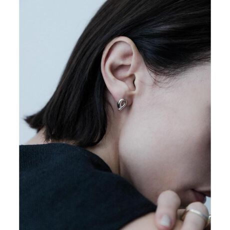 [^ԁFSMA3-2LF006]ՂƂĉ݂郁^C̃~jsAXoB̂tHVvȂꂽۂ̈_łB悢TCYɓ݂₷Aʂȓɂgɂ߁BFႢ(GLD)̂pӂ܂SMA3-2LF007@asymmetric solid pierce  ySMELLY so(X[ \[)zsoƂ̓AChґB ̃X^COɗnރfUCłȂAɌoB gɂ̂ɕqɂȂ̎ɁAiYĂRZvgƂāASMELLYaWG[CB ʂȃWG[āAґȋCɂȂ悤ɁB |WeBuȓ𑗂Ă悤ɂƊ肢߂āBVo[̏íAC̗AA玉AiɔϐF܂AVo[NXN[i[ł̌ɂP߂o܂BgɂȂȂ͖܂ɓAC̏ȂꏊŕۊǂĂBANZT[̓fP[gȑfނgpĂ邽߁AAՌ^ jĂ܂\܂̂ŏ\CtB܂A玉tĂƍ݂ϐF̌ƂȂ܂̂łgp̓Vo[NXA͏_炩złꂵĉB܂A݂CɂȂꍇ̓Vo[N[i[S[hR[eBOΉ̃N[i[gpB  ^EEEEEC͊OĂ܂悤肢v܂B TEi≷Ȃǂ̍ȏꏊA܂Ɋnł̂gṕAΏĚƂȂꍇ܂̂ŒpĉB  ]A݁AԂ݁AȂǂ̏Ǐ󂪏oꍇ́Aɒp߂ĂɂkBAM[ȂłA̒̈ɒpĂƋAM[ɎǏ󂪏o邱Ƃ܂̂łӂBd(Ў) : 1.5gi摜́A̓p\RȂǂ̉{ɂAۂ̐FƈقȂČꍇ܂B\߂Bi̐F̖ڈ́AiP̂̉摜QƂB