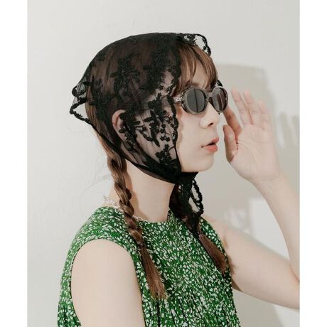 [^ԁFSMA4-2DA003]yR[fɊÂ郌[XXJ[tzʂȎy߂XJ[tÂ̂郌[Xfށou[VJƂĂg@ׂȃ[XfUCK[[ȕ͋C̃XJ[tBɊAobOȂǂ̏ɎtĂACeBN̓ou[VJƂĊɊ̂C`IṼX^COłB邾ōN炵{̃X^COy݂܂By2025 Spring^Summerzy25SSzi摜́A̓p\RȂǂ̉{ɂAۂ̐FƈقȂČꍇ܂B\߂Bi̐F̖ڈ́AiP̂̉摜QƂBCɓo^̂߁Cɓo^íA}Cy[WɂČ݂̉i݌ɏ󋵂̊mF\łBXg̊Ǘɐ񂲗pB