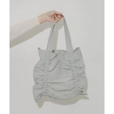 スメリー(SMELLY)のナイロンギャザートート