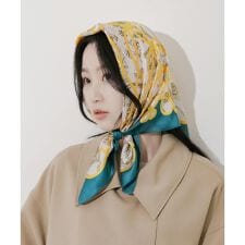 スメリー(SMELLY)のアソートパターンスカーフ