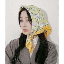 スメリー(SMELLY)のアソートパターンスカーフ