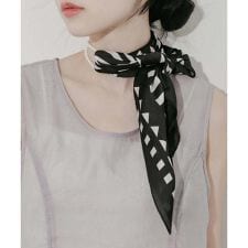 スメリー(SMELLY)のアソートパターンスカーフ