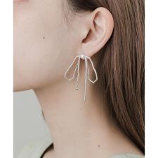 ガラスビーズリボンパールピアス