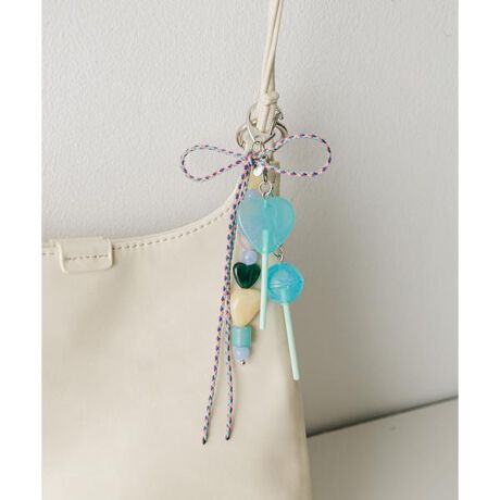 [^ԁFSMA6-2TA006]y莝̃ACẽfR[VɁzAȎ̃LfB`[tgɒċCJtȔzF莝̃ACeƑgݍ킹Ă܂Ŗ{̂悤ȃLfB`[tƃJtȃr[Y⃊{gݍ킳A|bvȃfUC̃L[`F[B邽тɋCオ悤ȁAVѐSӂfUC͂łBobO⌮AX}zȂǂɎtăfR[Vy݂܂By2025 Autumn^Winterzy25AWzd : 24gi摜́A̓p\RȂǂ̉{ɂAۂ̐FƈقȂČꍇ܂B\߂Bi̐F̖ڈ́AiP̂̉摜QƂBCɓo^̂߁Cɓo^íA}Cy[WɂČ݂̉i݌ɏ󋵂̊mF\łBXg̊Ǘɐ񂲗pB