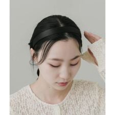 サテンカチューシャ