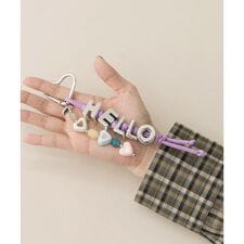 スメリー(SMELLY)のカラフルビーズワードキーチェーン