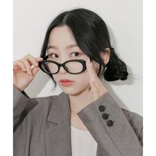 スメリー(SMELLY)のオーバルダテメガネ