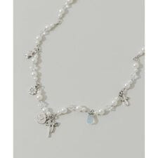 キラキラチャームパールネックレス