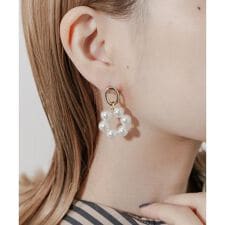 スメリー(SMELLY)のパールサークルピアス