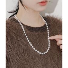 スメリー(SMELLY)のパールビーズYネックレス