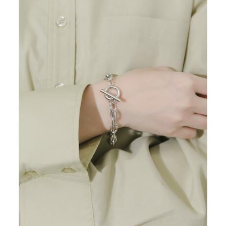 [^ԁFSM26130-2245001]yYCNȎ茳̃ANZgzfUC̃|CgɂȂ}efUCؚɌ悢{[`F[ǂȃR[fɂށAN[ȃVo[I[o^̃`F[qAX^_[hȃuXbgBߋɂ̓}efUC̗pAfUC̃ANZgƂĂ􂵂܂BׂȂ▭ȃ{[ŁAvoOƂ̏d˕toXǂ܂܂BVc̑Ajbg̑炿Ɣ`Vo[Aꂽl̃JWAo܂By2026 Spring^Summerzy26SSzbLi(ɋ⃁bL)͕ϐF₷߁A܂߂ȂŖh~ĂBuXv[Ȃǂ̓gṕAɂBbLíAAM[̎̒̕ቺĂȂǁAԂ邱Ƃ܂BɈُ͂gp~߂ɂkBANZT[͉₷̂łB舵ɒӂĂ؂ɂgp悤肢\グ܂Bd : 21gi摜́A̓p\RȂǂ̉{ɂAۂ̐FƈقȂČꍇ܂B\߂Bi̐F̖ڈ́AiP̂̉摜QƂBCɓo^̂߁Cɓo^íA}Cy[WɂČ݂̉i݌ɏ󋵂̊mF\łBXg̊ǗɂЂpB