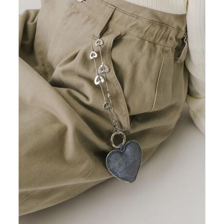 [^ԁFSM26130-2261006]ylJWAȃfjn[g`[zfjnŎdĂÂȂn[gVo[p[cّfރ~bNX̃obOɉf鑶݊ՂƂn[g`[tfjfނŕ\AVѐŜfUCBJWAȐnɁA₩ȃVo[̃n[g`F[킹邱ƂŐꂽۂɁBÂȂ肪ȃn[g^Afj̕ŃJWAɎ邱Ƃł܂BVvȃobO⃊bÑANZgƂāAR[fBl[g̃nYACeƂĂ􂵂܂By2026 Spring^Summerzy26SSzbLi(ɋ⃁bL)͕ϐF₷߁A܂߂ȂŖh~ĂBuXv[Ȃǂ̓gṕAɂBbLíAAM[̎̒̕ቺĂȂǁAԂ邱Ƃ܂BɈُ͂gp~߂ɂkBANZT[͉₷̂łB舵ɒӂĂ؂ɂgp悤肢\グ܂Bd : 27gi摜́A̓p\RȂǂ̉{ɂAۂ̐FƈقȂČꍇ܂B\߂Bi̐F̖ڈ́AiP̂̉摜QƂBCɓo^̂߁Cɓo^íA}Cy[WɂČ݂̉i݌ɏ󋵂̊mF\łBXg̊ǗɂЂpB