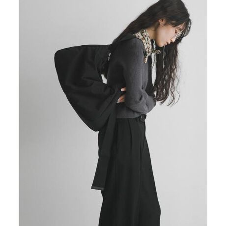 [^ԁFXH46-2AW3902]e[vV_[ANZgɂȂV_[obOyMaterialz|GXefނgpyDesignz}`13cmוɂ߂̃TCYBobOɂ̓I[v|Pbgƃt@Xi[|PbgĂAt@Xi[|Pbgɂ̓L[`[茮[܂ByColorzBLACKCKHAKI2FWJyStyling pointzobOƂR[fBl[g߁BfjȂǂ̃pcX^C͖ܘ_AWPbgX^CȂǂ̃}jbVȃX^COɂ߁Bhun RODESKO(n[ fXR)̉\ƂЂȉ߂" nylon "ɖς ǂȏuԂ킽炵AC炸ACO悭B 炵y݁APghun(ޏ)hɌāBy2024 Autumn^Winterzy24AWzA4TCY[\CAAȂǂŐF\܂̂ŁAɒWFn̈ߗނȂǂƂ̑gݍ킹ɂӂB̑舵Ɋւ܂ẮAiɕt̃AeV^OBd : 385gi摜́A̓p\RȂǂ̉{ɂAۂ̐FƈقȂČꍇ܂B\߂Bi̐F̖ڈ́AiP̂̉摜QƂBCɓo^̂߁Cɓo^íA}Cy[WɂČ݂̉i݌ɏ󋵂̊mF\łB Xg̊Ǘɐ񂲗pB