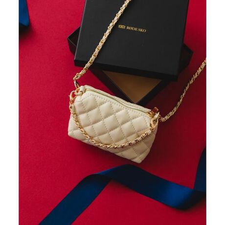 [^ԁFXX46-2AU2420]ANZT[oŎg~jTCYobOyMaterialzfނgpyDesignzLeBOANZg̃imobOBbv⌮ȂǍŒ̉וTCYBRpNgTCYłAV_[obOAnhobOƂĂg܂BV_[͎O\Ȃ̂ŃobO`[ƂĂgp\BiȃfUCŃp[eB[V[畁ĩR[fBl[g܂Ŏg閜\fUCBRODE SKÕS{bNXtȂ̂ŃMtgACeɂĝJACeƂĂ߂łByStyling pointzs[XX^CȂǂ̂ꂢ߂ȃACeɂ͂AfjACeȂǂ̃JWAȃR[fBl[gɂ߂łBy2024 Autumn^Winterzy24AWzd : 165gi摜́A̓p\RȂǂ̉{ɂAۂ̐FƈقȂČꍇ܂B\߂Bi̐F̖ڈ́AiP̂̉摜QƂBCɓo^̂߁Cɓo^íA}Cy[WɂČ݂̉i݌ɏ󋵂̊mF\łB Xg̊Ǘɐ񂲗pB