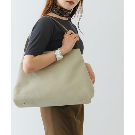 [^ԁFXXA4-2AU2402]ȂꊴoĂg[gobOyMaterialzfނgpyDesignzjAXJ[ŏ_炩͋C̃oCJ[|Cg̃g[gobOBA4TCY[\Œǂꂢ߃fUCȂ̂łdobOƂĂItX^Cɂ߂łByColorzMOCHACIVORY2FWJyStyling pointzWPbgȂǂ̂ꂢ߃X^Cɂ͂AF̃[hȃX^COɂ߁By2025 Spring^Summerzy25SSzA4TCY[\d : 470gi摜́A̓p\RȂǂ̉{ɂAۂ̐FƈقȂČꍇ܂B\߂Bi̐F̖ڈ́AiP̂̉摜QƂBCɓo^̂߁Cɓo^íA}Cy[WɂČ݂̉i݌ɏ󋵂̊mF\łB Xg̊Ǘɐ񂲗pB