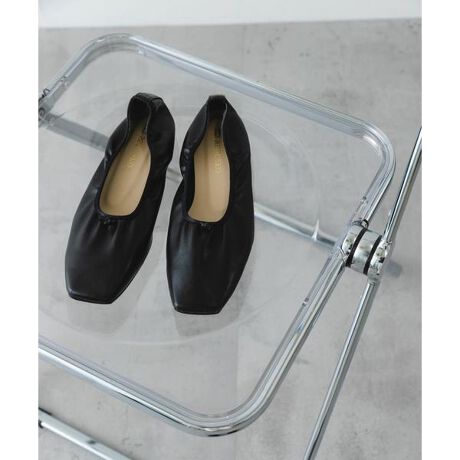 [^ԁFXXA4-2HU0203]V[vȈۂŃfC[Ɏĝ͂̃oGV[YyMaterialzfނgpyDesignz肰Ȃіڂ{قǊÂȂ炸AVvȂANZgɂȂfUCBeCXg킸܂܂ȃX^COɃ}b`܂Bʏ̃oGV[Yb[߂ɐ݌vĂAʔNŉKɒp\BXNGAgDƃV[O▭ɒaA悢gho܂B܂AJ[\bNX⃌[X\bNX킹R[fBl[g߂łByColorzBLACKCIVORY2FWJyStyling pointzfjȂǂ̃JWAȃX^CXJ[gȂǂ̂ꂢ߃X^CȂǕLeCXgɃ}b`fUCBXNGAgDȂ̂Ń{gX̐`ĂłBy2025 spring^summerzy25SSzTCYڍׂ́AЂƎŌvTCYłB\߂BCjɂ܂ẮAiɕsǂꍇɌoׂĂĂ܂B\߂Bd(Б) : 140g---------------------------sX^btr[tTCY :  38yď_炩fފƂĂ₷łBEbƂɋȂpł܂B[X^btf[^]i̒pTCY : 23.5`24cm : 23`23.5cm : 20.5`21cm : ߁Snɂ͌l܂̂ŁA܂łڈƂĂB---------------------------i摜́A̓p\RȂǂ̉{ɂAۂ̐FƈقȂČꍇ܂B\߂Bi̐F̖ڈ́AiP̂̉摜QƂBCɓo^̂߁Cɓo^íA}Cy[WɂČ݂̉i݌ɏ󋵂̊mF\łB Xg̊Ǘɐ񂲗pB