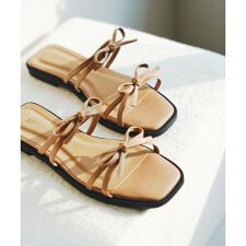 ロデスコ(RODE SKO)の『MADE IN JAPAN』ダブルリボンフラットサンダル