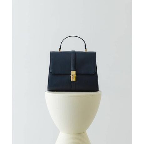 [^ԁFXXA4-2AW2501]S[h̋ANZgɂȂAiȈۂ̃nhobOyMaterialzfނgpyDesignzƂXNGA^̃VGbgAV[vŐꂽ͋CoĂ܂Bfނɂ͍gpAƊ͂₷̂|CgBt̃V_[Xgbvg΁AV_[obOƂĂg2WAYdlŁAV[ɉg\łBɁAV[YobOƂĂgTuobOZbgɂȂĂAIP[WtH[}ȏʂłBRpNgȌڂȂAobOɂ̓I[v|Pbg2tĂA̐ɂ֗ȎdlƂȂĂ܂BiƋ@\˔Al̏ɂ҂̃ACełByColorzIVORYCGREIGECNAVY3FWJyStyling pointzꂢ߂ȃR[fBl[gɂ߂łBLV[Ŋ􂵃I[}CeB[ɂgp܂By2024 Autumn^Winterzy24AWz݂̐FZpł́ARyяƖɂAʏ̎gpł኱̕ϑސF͔܂BBRohH́AivIȂ̂ł͂ȂAXɂЂъ┍ꂪAFڂׂƂ̌ɂȂ邱Ƃ܂̂łӂB̑舵Ɋւ܂ẮAiɕt̃AeV^OBd : 630g(TuobÔݖ45g)[TuobO]FREE : 39.5cm ^ `28cm ^ 28cmi摜́A̓p\RȂǂ̉{ɂAۂ̐FƈقȂČꍇ܂B\߂Bi̐F̖ڈ́AiP̂̉摜QƂB-----------------------------sX^btr[tyTCYz350ml̐cɓ܂Bɂ500ml̃ybg{g肻łB}`ƂĂāAJ₷oꂪ₷łByfފz`ۂĂۂłBy̑zn̓ɎĝATuobOtłBA4TCYAXbpȂǂ₷|PbgĂ܂B܂łڈƂĂQlB-----------------------------Cɓo^̂߁Cɓo^íA}...