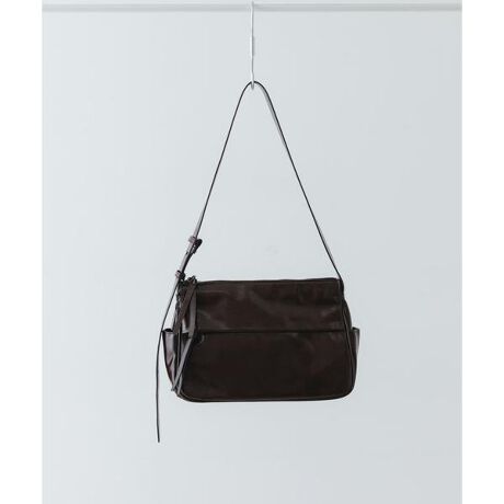 [^ԁFXXA6-2AU3403]̃ACeWEB菤iłBX^C܂AfUC̃V_[obOyMaterialz{ : v@n : |GXe100yDesignz򊴂̂fފłƐꂽۂɈグĂV_[obOBx̂oAsV[ő劈􂵁A@\BC[ɂ́A500ml̃ybg{gⒷzȂǂo|ɕKvȉוۂ܂TCYŃfC[[Xɂ҂łBV_[͒߂\łD݂ɍ킹Ē߂\ByColorzBLACKCBROWN2FWJyStyling pointzVvȃfUCȂ̂ŁAJWATVcX^CAꂢ߂ȃVcX^C܂ŕL}b`܂By2025Autumn^Winterzy25AWz̏iɎgpĂfނ́AC⊾JȂǂɂ鐅ʂAŉt̐ɂĂ͕\ʂϐFAFEFڂ肷\܂Bgp̍ۂ͏\ӂ肢܂Bۑ鎞́Ax̍ꏊĂB̑舵Ɋւ܂ẮAiɕt̃AeV^OBd : 275gi摜́A̓p\RȂǂ̉{ɂAۂ̐FƈقȂČꍇ܂B\߂Bi̐F̖ڈ́AiP̂̉摜QƂBCɓo^̂߁Cɓo^íA}Cy[WɂČ݂̉i݌ɏ󋵂̊mF\łBXg̊Ǘɐ񂲗pB