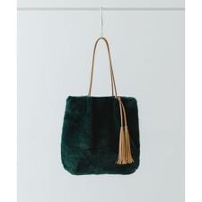 タッセル付フラッフィトートバッグ