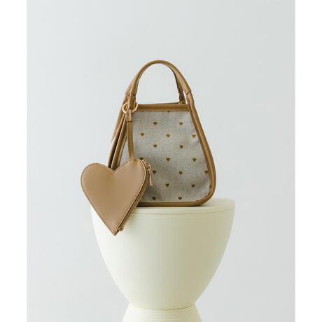 [^ԁFXXA6-2AW0302]n[g̃LoXnƃ|[`ANZgɂȂnhobOyDesignzn[gVA[V[YɏH~̋G߂ɂ҂ȃLoXnoB\LȃLoXnɁA肰Ȃn[gU΂߂܂Bn[g^|[`́AO\ŁA莝̃obOɕtĂy߂܂BpNgȃTCYȂAoɕKvȏƓ[͂́ByStyling pointzJWAȃfjX^Cɂ͂AtF~jȃs[XɂQBV_[Xgbv͎Oł̂ŁA莝ł|łCɍ킹Ăg܂BG߂킸AlXȃR[fBl[g̃|CgƂĊ􂵂܂By2025 Autumn^Winterzy25AWzʂꂽ́AzŃJ@AAĂBۑ鎞́AȏԂ̓ꏊ͔ĂB̑舵Ɋւ܂ẮAiɕt̃AeV^OBd : 390g[|[`]S27cm ^ gbv15~14cmi摜́A̓p\RȂǂ̉{ɂAۂ̐FƈقȂČꍇ܂B\߂Bi̐F̖ڈ́AiP̂̉摜QƂBCɓo^̂߁Cɓo^ꂽíA}Cy[WɂČ݂̉i݌ɏ󋵂̊mF\łBXg̊ǗɂЂpB