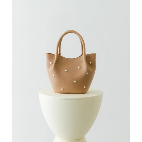 [^ԁFXXA6-2AW2402]ip[fA}`Ɏg2WAY~jobOyDesignz悢򊴂̂p[\ʂɂA؂₩ŏiȃ~jobOB̃|[`͒P̂łgpłAV_[obOƂĂAp[nhtănhobOƂĂg2WAYdlB|[`̃nhɂp[炢AfBe[܂łfUCłByStyling pointzꂢ߂ȃX^COɂ͂AfjȂǂ̃JWAACeɍ킹Ă炵iȈۂɁBig炨Ă΂V[܂ŁALR[fBl[gɃ}b`܂By2025 Autumn^Winterzy25AWzd : 340g[|[`]one : 12cm ^ 16cm ^ }`5cm ^ (p[)28cmi摜́A̓p\RȂǂ̉{ɂAۂ̐FƈقȂČꍇ܂B\߂Bi̐F̖ڈ́AiP̂̉摜QƂBCɓo^̂߁Cɓo^ꂽíA}Cy[WɂČ݂̉i݌ɏ󋵂̊mF\łBXg̊ǗɂЂpB