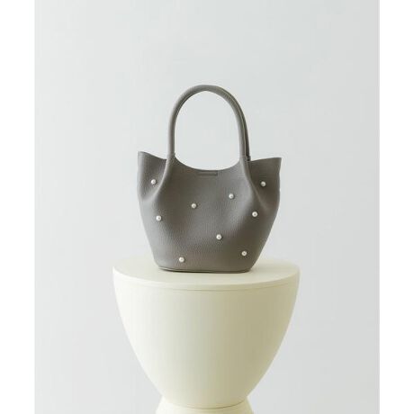 [^ԁFXXA6-2AW2402]ip[fA}`Ɏg2WAY~jobOyDesignz悢򊴂̂p[\ʂɂA؂₩ŏiȃ~jobOB̃|[`͒P̂łgpłAV_[obOƂĂAp[nhtănhobOƂĂg2WAYdlB|[`̃nhɂp[炢AfBe[܂łfUCłByStyling pointzꂢ߂ȃX^COɂ͂AfjȂǂ̃JWAACeɍ킹Ă炵iȈۂɁBig炨Ă΂V[܂ŁALR[fBl[gɃ}b`܂By2025 Autumn^Winterzy25AWzd : 340g[|[`]one : 12cm ^ 16cm ^ }`5cm ^ (p[)28cmi摜́A̓p\RȂǂ̉{ɂAۂ̐FƈقȂČꍇ܂B\߂Bi̐F̖ڈ́AiP̂̉摜QƂBCɓo^̂߁Cɓo^ꂽíA}Cy[WɂČ݂̉i݌ɏ󋵂̊mF\łBXg̊ǗɂЂpB