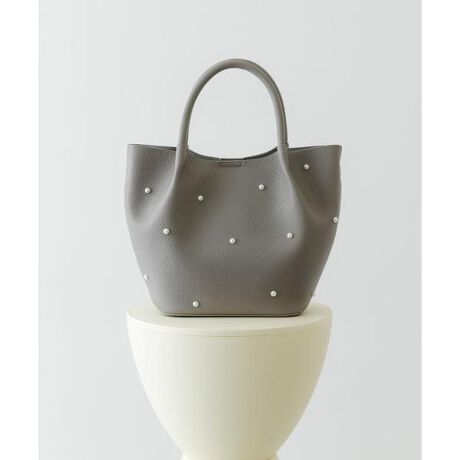 [^ԁFXXA6-2AW2401]iƎp˔p[fUCobOyDesignz悢򊴂̂p[\ʂɂA؂₩ŏiȃobOB̃|[`͒P̂łgpłAV_[obOƂĂAp[nhtănhobOƂĂg2WAYdlłB|[`̃nhɂp[炢AfBe[܂łfUCBו悢TCYŁAfC[ɂg₷ACełByStyling pointzꂢ߃X^Cɂ͂AfjȂǂ̃JWAACeɍ킹Ă炵iȈۂɁBig炨oV[܂ŁALX^COɊ􂵂܂By2025 Autumn^Winterzy25AWzd : 585g[|[`]one : 19cm ^ 22cm ^ }`8cm ^  (p[)37cmi摜́A̓p\RȂǂ̉{ɂAۂ̐FƈقȂČꍇ܂B\߂Bi̐F̖ڈ́AiP̂̉摜QƂBCɓo^̂߁Cɓo^ꂽíA}Cy[WɂČ݂̉i݌ɏ󋵂̊mF\łBXg̊ǗɂЂpB