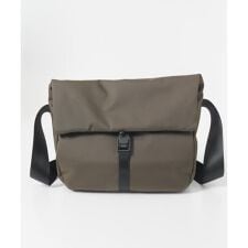 撥水フィドロックショルダーバッグ L