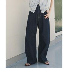 センスオブプレイスバイアーバンリサーチ(SENSE OF PLACE)のカーブデニム