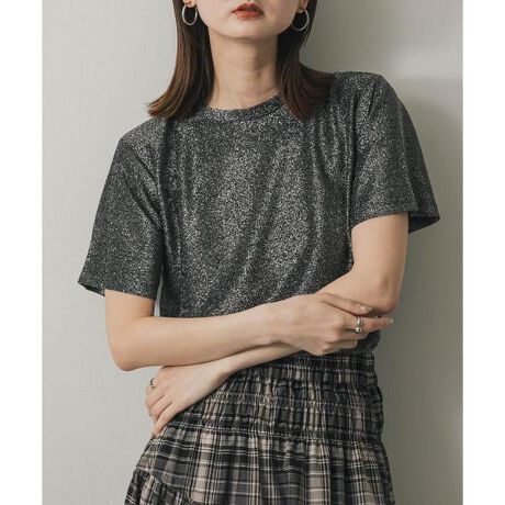 [^ԁFAAA5-21C104]ND]!N̓J[VȂēo!ZfށZlJWAɂ劈Z悢TCYŃ̃`N`NȂstylingꖇłC[hR[f̃Ci[ƂĂǂ̒Ȃ߂łBy2025 Spring^Summerzy25SSz  {i͍ÑfꕔgύXƂȂĂ܂Bi摜́A̓p\RȂǂ̉{ɂAۂ̐FƈقȂČꍇ܂B\߂Bi̐F̖ڈ́AiP̂̉摜QƂBCɓo^̂߁Cɓo^íA}Cy[WɂČ݂̉i݌ɏ󋵂̊mF\łBXg̊Ǘɐ񂲗pB  fފ   :   ₠(SILVERC BEIGE)  Lk :     n :   Ȃ   :     |Pbg :   Ȃ