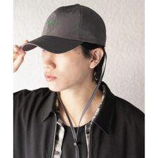 コード付きロゴキャップ