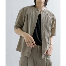 センスオブプレイスバイアーバンリサーチ(SENSE OF PLACE)のUiscel　4WAYストレッチタックノーカラーシャツ5分袖