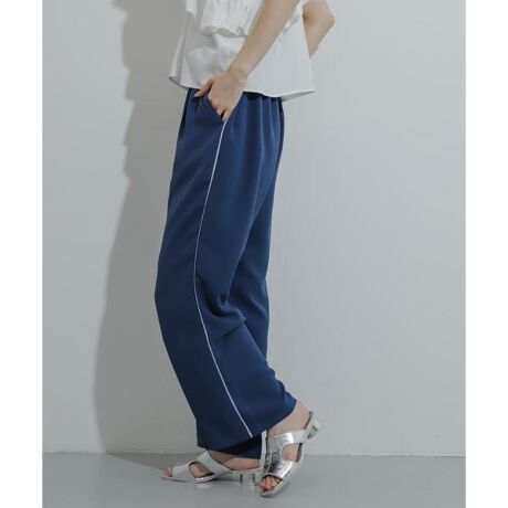 [^ԁFAA45-24S109]ЂƂ͎ĂghC[W[pcZC[W[EGXgŃXgXt[ÃhXgŃTCY߉\Zx[VbNɂg₷gh̃TChCZǂƂƎg₷Xg[gVGbgstylingǂYɂĂ̂ŁAJWATVcfUCgbvXƍ킹Ă炵܂܂By2024 Spring^Summerzy24SSzi摜́A̓p\RȂǂ̉{ɂAۂ̐FƈقȂČꍇ܂B\߂Bi̐F̖ڈ́AiP̂̉摜QƂBCɓo^̂߁Cɓo^íA}Cy[WɂČ݂̉i݌ɏ󋵂̊mF\łBXg̊Ǘɐ񂲗pBfފ : ȂLk : Ȃn :  : Ȃ|Pbg : 