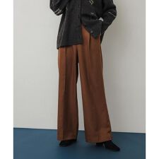 ストレートスラックスパンツ