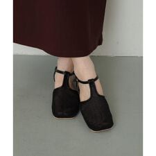 Tストラップメッシュサンダル