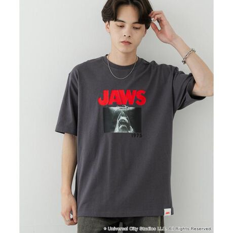 [^ԁFAAA5-11B128]SENSE OF PLACEłȂ!lCfwW[YxƂ̕ʒACe!Ztgɂ͉f̃V[؂OtBbNvgfUCZƂTCYȂACi[ɂg₷ACe!ZjZbNXł߂ȃACeł!styling1ł͂łAtgvĝ߁AAE^[Vc̃Ci[ƂĂłƑ݊̂fUCɎdグĂ܂BꂢڂJWA܂ŕLg܂BmaterialƂŃhC^b`ȑfނgpĂ܂ByV[YACezAAA5-11B127        wʒxSENSE OF PLACE~JAWS@vgT-SHIRTS^AAAA5-13B123        wʒxJAWS~SENSE OF PLACE@I[vJ[Vcy2025 Spring^Summerzy25SSz ̑fނ́AC⊾EJɔGꂽԂł̎gpɂÄߗɐFڂꍇ܂̂ŁA[ɂӂB ̑舵Ɋւ܂ẮAiɕt̃AeV^OB i摜́A̓p\RȂǂ̉{ɂAۂ̐FƈقȂČꍇ܂B\߂Bi̐F̖ڈ́AiP̂̉摜QƂBCɓo^̂߁Cɓo^íA}Cy[WɂČ݂̉i݌ɏ󋵂̊mF\łBXg̊Ǘɐ񂲗pB fފ : ₠(WHITE)Lk : ₠藠n : Ȃ : Ȃ|Pbg : Ȃ