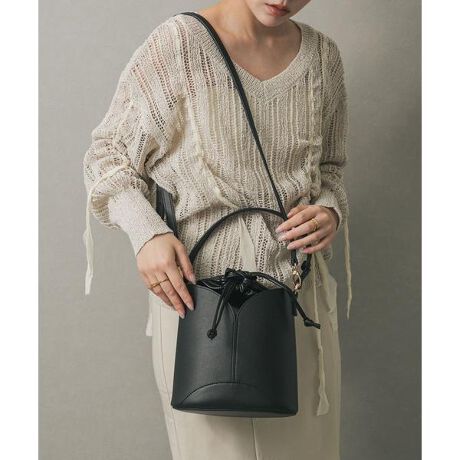 [^ԁFAAA6-2AA006]yON^OFFgBꂽВfUCobOzE悢򊴂ioEÕfUCƓ̋В̃oX▭EO\ȃV_[Xgbvt悢򊴂̂fނiȈۂ̋ВobOBIȊÕfUCƓ̃MU[񂹂В̃oXAꂽ͋Co܂BO\ȃV_[XgbvtĂ̂ŁACX^Cɍ킹Ďς̂́Bʋ΃X^Cx̂o܂ŁAlXȃV[Ŋ􂵂Ă閜\ACełBy2025 Autumn^Winterzy25AWz̏i͍vgpĂ܂Bfނ̓AC̎C⎇OAM≘ȂǂɂAԂ̌o߂Ƌɗ(Eׂ)܂Bꂽۂɂ͒܂܂܂zŌy@ĂB̑舵Ɋւ܂ẮAiɕt̃AeV^OBd : 320gi摜́A̓p\RȂǂ̉{ɂAۂ̐FƈقȂČꍇ܂B\߂Bi̐F̖ڈ́AiP̂̉摜QƂBCɓo^̂߁Cɓo^íA}Cy[WɂČ݂̉i݌ɏ󋵂̊mF\łB Xg̊Ǘɐ񂲗pB