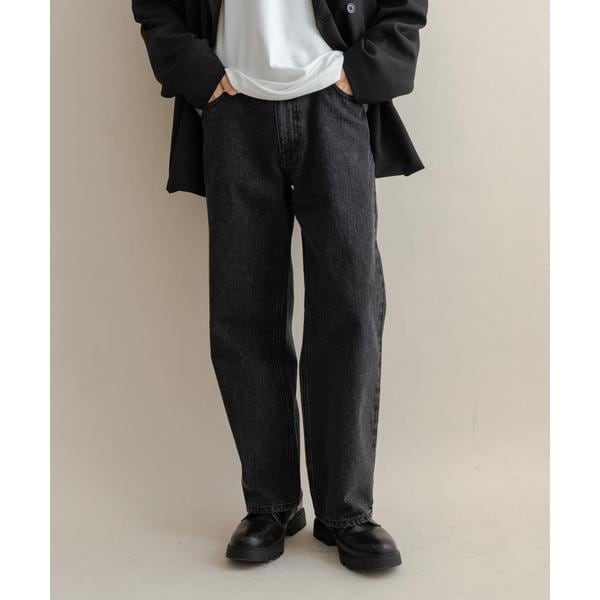 ストレートデニムパンツ
