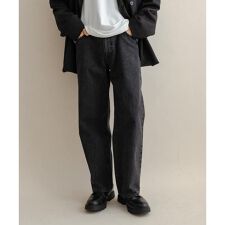 ストレートデニムパンツ