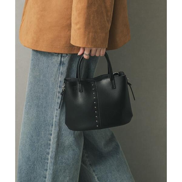 専用！！スタッズ装飾 ブラック ショルダーバッグ スタッズショルダーバッグ | センスオブプレイスバイアーバンリサーチ