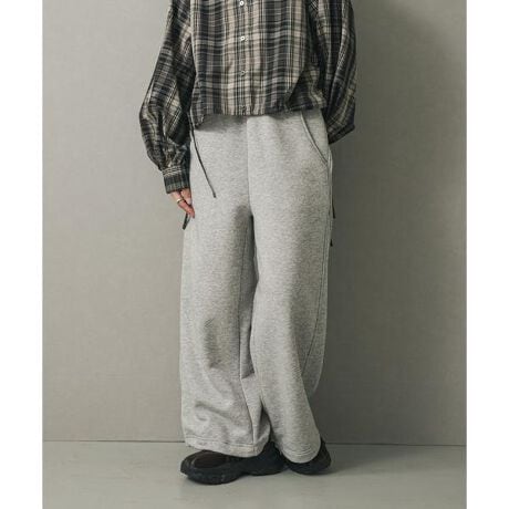 [^ԁFAAA6-24C012]yȂ݁B2WAYdl̃XEFbgpcz E\ʂɖȂgpAꂢXEFbgf ETCh{^Ɛ̕RŃVGbg̕ωy߂ Ê郋[YVGbgŁAȂꂽۂ \ʂɖȂgpAꂢ߂Ȉۂ̃XEFbgpcBJWAɂȂ肷ȂfފŁAl̃bNXX^Cɂ҂łBTCh̃{^Ɛ̕RŁAVGbg̕ωy߂2WAYdlBƂ[YȃVGbgŁA̃gbvXƍ킹邾ŁÂ钅Ȃ܂BSM2TCYWJłBy2025 Autumn^Winterzy25AWzi摜́A̓p\RȂǂ̉{ɂAۂ̐FƈقȂČꍇ܂B\߂Bi̐F̖ڈ́AiP̂̉摜QƂBCɓo^̂߁Cɓo^íA}Cy[WɂČ݂̉i݌ɏ󋵂̊mF\łBXg̊Ǘɐ񂲗pBfފ : ₠(OFF WHITE)Lk : ₠藠n : Ȃ : Ȃ|Pbg : 