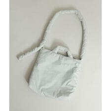 パデッドボリュームショルダー