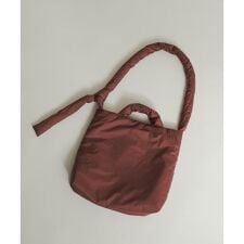 パデッドボリュームショルダー