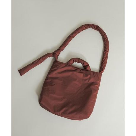 [^ԁFAAA6-1AA003]yȂɗVѐSƃghBӂƂtH͂̃pfbgobOzElC̃pfbgV_[ɁA莝łnhVfUCłBEӂƂۂ݂̂tHAڂɂ炵AR[fBl[g̃|CgɂȂ܂BE߉\ȃV_[XgbvtĂ̂ŁA̓̋CX^Cɍ킹Ďς܂BmaterialӂƂpfbgngpĂAyʂŎ^т₷̂͂łBzFɂȂĂ̂ŁAȂ̂y߂܂BstylingJWAȃXEFbgfjX^Cɍ킹邾ŁACɃgĥ钅ȂɁBꂢ߂ȃWPbgR[gƍ킹΁A悢vXłAsIȈۂɎdオ܂By2025 Autumn^Winterzy25AWzA4TCY[\i̓ADڕ_EtFU[AȂȂǂ̋lߕo邱Ƃ܂̂ŁAӂBd : 160gi摜́A̓p\RȂǂ̉{ɂAۂ̐FƈقȂČꍇ܂B\߂Bi̐F̖ڈ́AiP̂̉摜QƂBCɓo^̂߁Cɓo^ꂽíA}Cy[WɂČ݂̉i݌ɏ󋵂̊mF\łBXg̊ǗɂЂpB