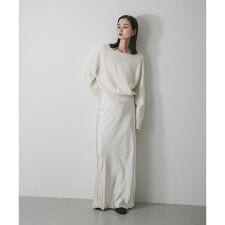 ボートネックヘアリーニット