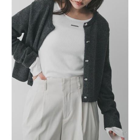 [^ԁFAA26130-2013018]yꂽꖇB^v[gfUCjbgzEL߂̃lbNCŁAfReƔEtg̃^v[gAgĥꂽANZgɁE킹₷J[WJŁA񂵗͂QL߂̃lbNCAfReƌĂ郊ujbgvI[o[Btg̃^v[gAVvȂgĥiȃANZgvX܂BɃtBbgȂꂢ߂ȃufނŁASnKBǂȃ{gXƂ킹₷J[WJŁA񂵗͂Q̖\ACełBy2026 Spring^Summerzy26SSz̏íAsOł₷fނgpĂ܂BsO͎łނƖщH⎅؂Ȃǂ̌ɂȂ܂̂ŁAoT~ȂǂgȂ悤ɂЂƂЂƂ菜ĂBi摜́A̓p\RȂǂ̉{ɂAۂ̐FƈقȂČꍇ܂B\߂Bi̐F̖ڈ́AiP̂̉摜QƂBCɓo^̂߁Cɓo^ꂽíA}Cy[WɂČ݂̉i݌ɏ󋵂̊mF\łBXg̊ǗɂЂpBfފ : ₠(OFF WHITE)Lk : 藠n : Ȃ : Ȃ|Pbg : Ȃ