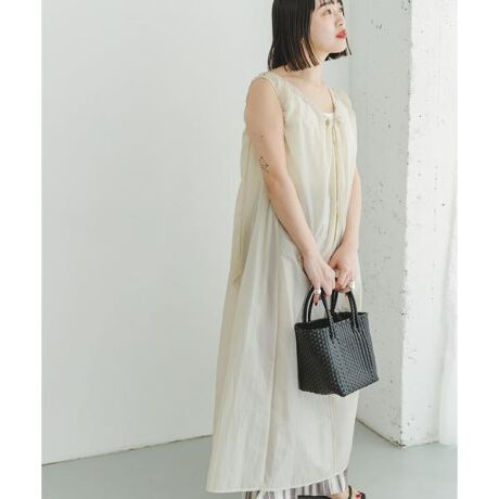 [^ԁFIT45-26A005]܂Ńy[p[̂悤ȓƓȐnƌy₩͂̃s[XB񌳂ɃMU[~{{Ă̂ŁACX^COɍ킹ăLbƍiăbNXɕω̂IXXfj╿̃{gȂǂDły2024 Spring^Summerzy24SSzd : 105gi摜́A̓p\RȂǂ̉{ɂAۂ̐FƈقȂČꍇ܂B\߂Bi̐F̖ڈ́AiP̂̉摜QƂBCɓo^̂߁Cɓo^íA}Cy[WɂČ݂̉i݌ɏ󋵂̊mF\łBXg̊Ǘɐ񂲗pBfފ : (ECRU)Lk : Ȃn : Ȃ : ₠|Pbg : 