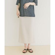 アイテムズ アーバンリサーチ(ITEMS URBAN RESEARCH)のポンチストレートスカート